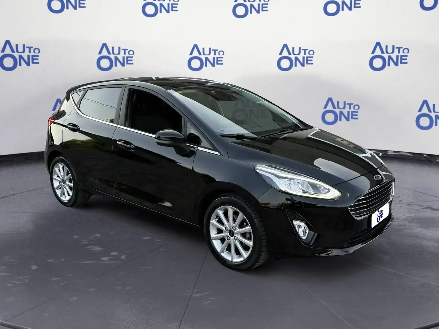 Ford Fiesta 1.5 TDCi 85Cv Titanium - autoone.it Zwart - 1