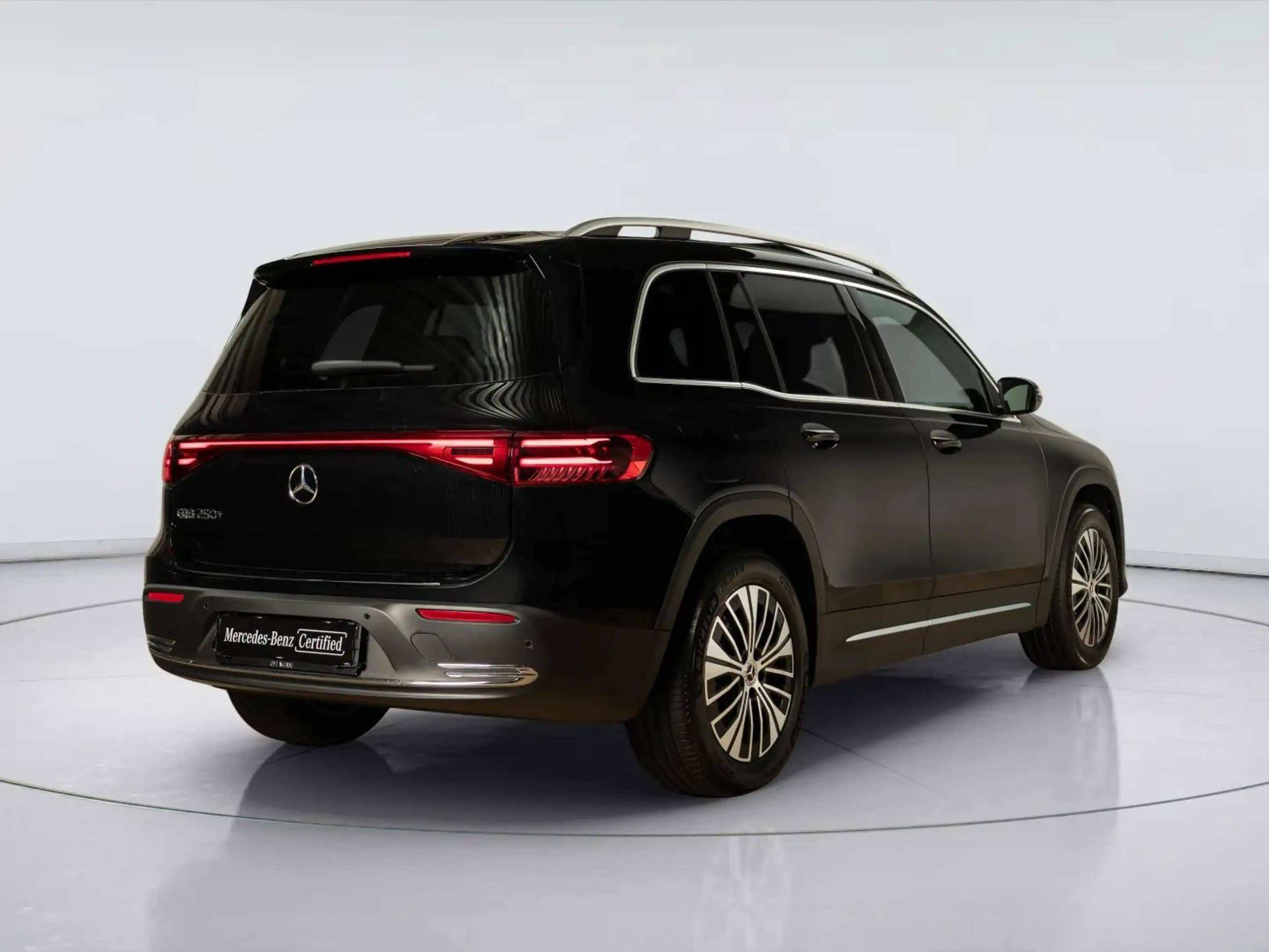 Mercedes-Benz EQB 250 250+ Business Solution Luxury 71 kWh — photo 2