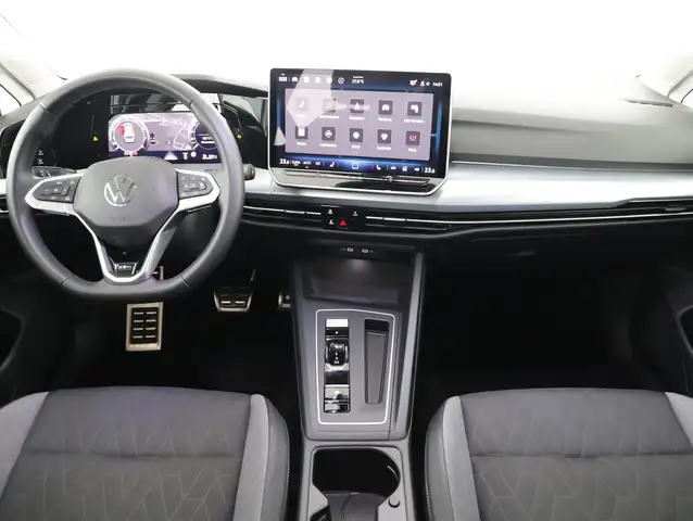 Volkswagen Golf view 10