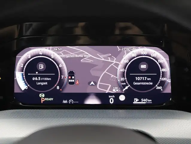 Volkswagen Golf view 12