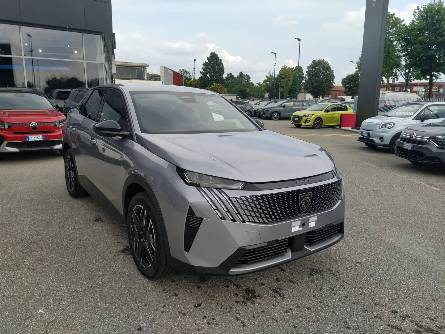 Peugeot 3008 1.2 HYBRID 145cv DCT6 ALLURE KM ZERO Grigio - 1