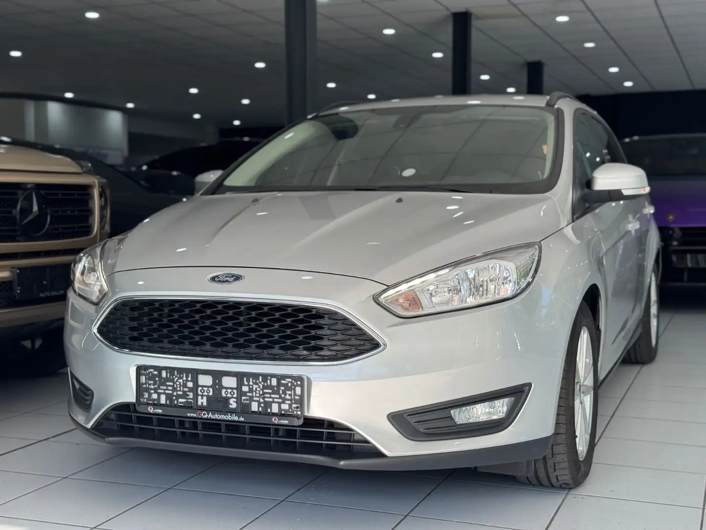Ford Focus Turnier Business *AHK*WINTER*PARK-ASSIST* Silber - 2