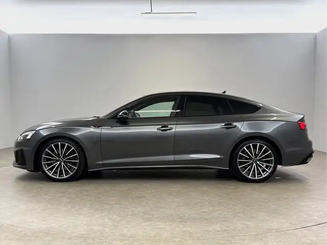 Audi A5 view 11