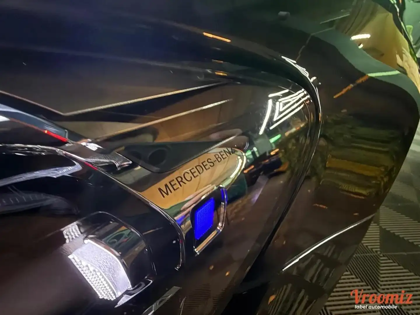 Mercedes-Benz E 220 2.0 220 D 194 cv AMG LINE 9G-TRONIC BVA9 I VDG DE BOÎTE OK- Sièges CHAUF/ÉLEC/MÉM Noir - 2