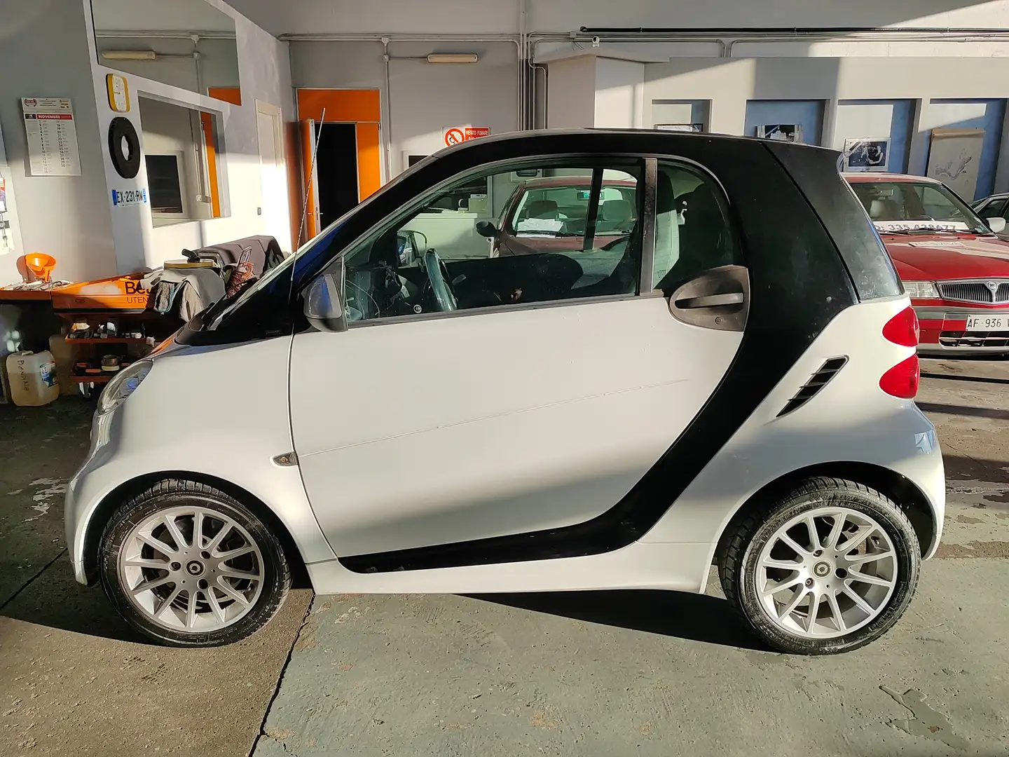 smart forTwo Fortwo II 2007 1.0 Passion 84cv Bianco - 1