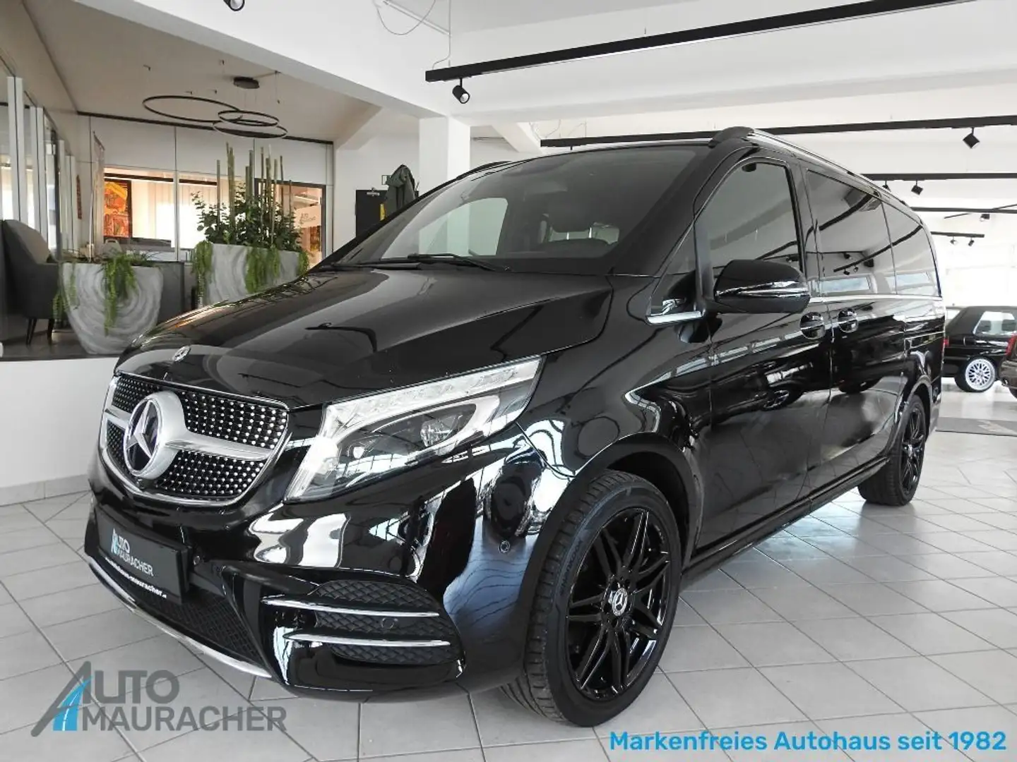 Mercedes-Benz V 300 d Avantgarde Edition 4MATIC lang*AMG*AHK*STHZG*LE Schwarz - 1