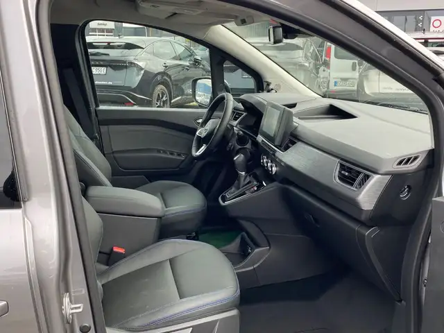Nissan Townstar view 17