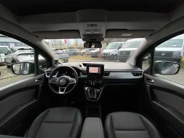 Nissan Townstar view 26