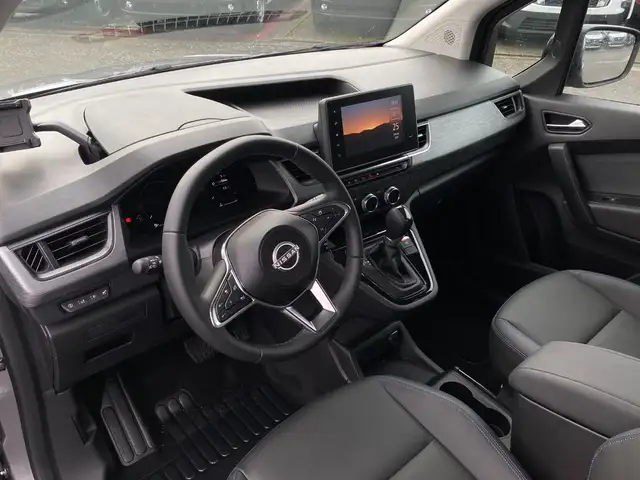 Nissan Townstar view 13