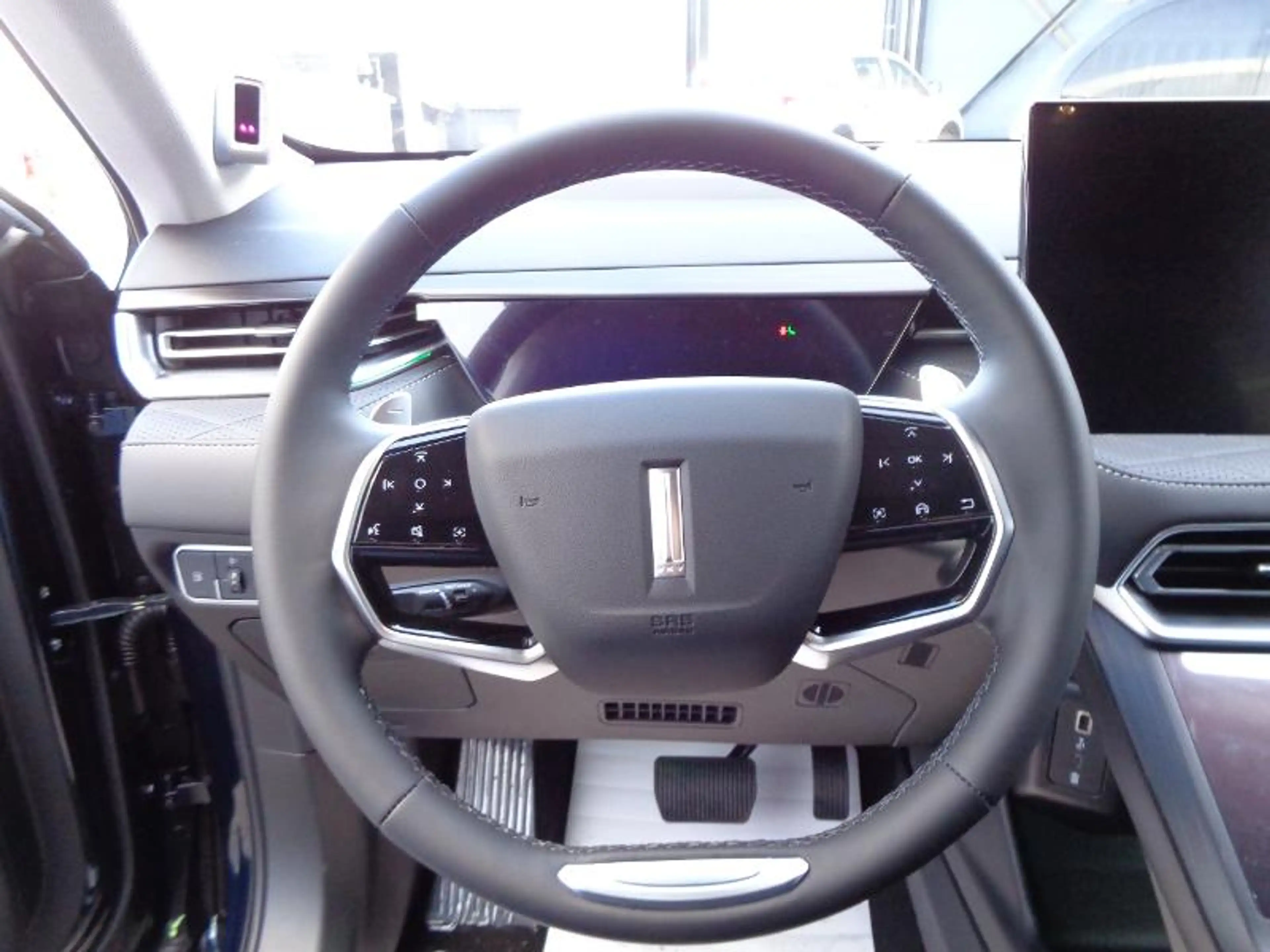GWM WEY 03 Luxury 4WD Glas. Winter-, Sitzkomf. Paket — photo 12