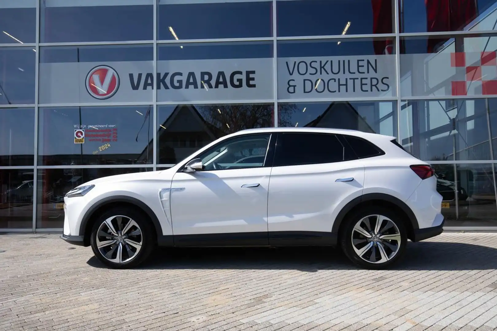MG Marvel R Luxury 70 kWh | Leder | Panoramadak | SOH Rapport Білий - 2