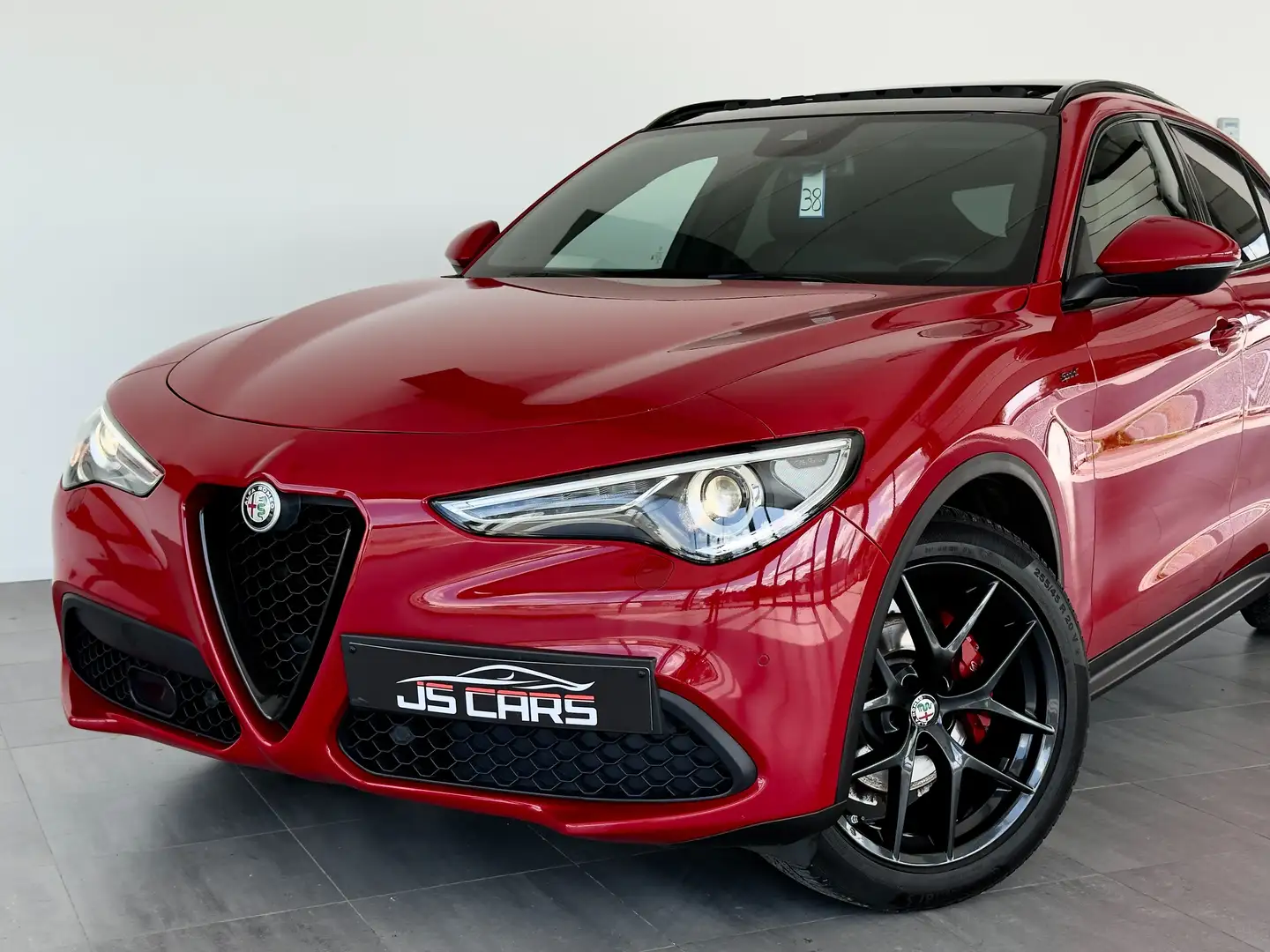 Alfa Romeo Stelvio 2.2JTD SPRINT-T.OUVRANT-GPS-CARPLAY-CUIR-CAMERA- Rouge - 2