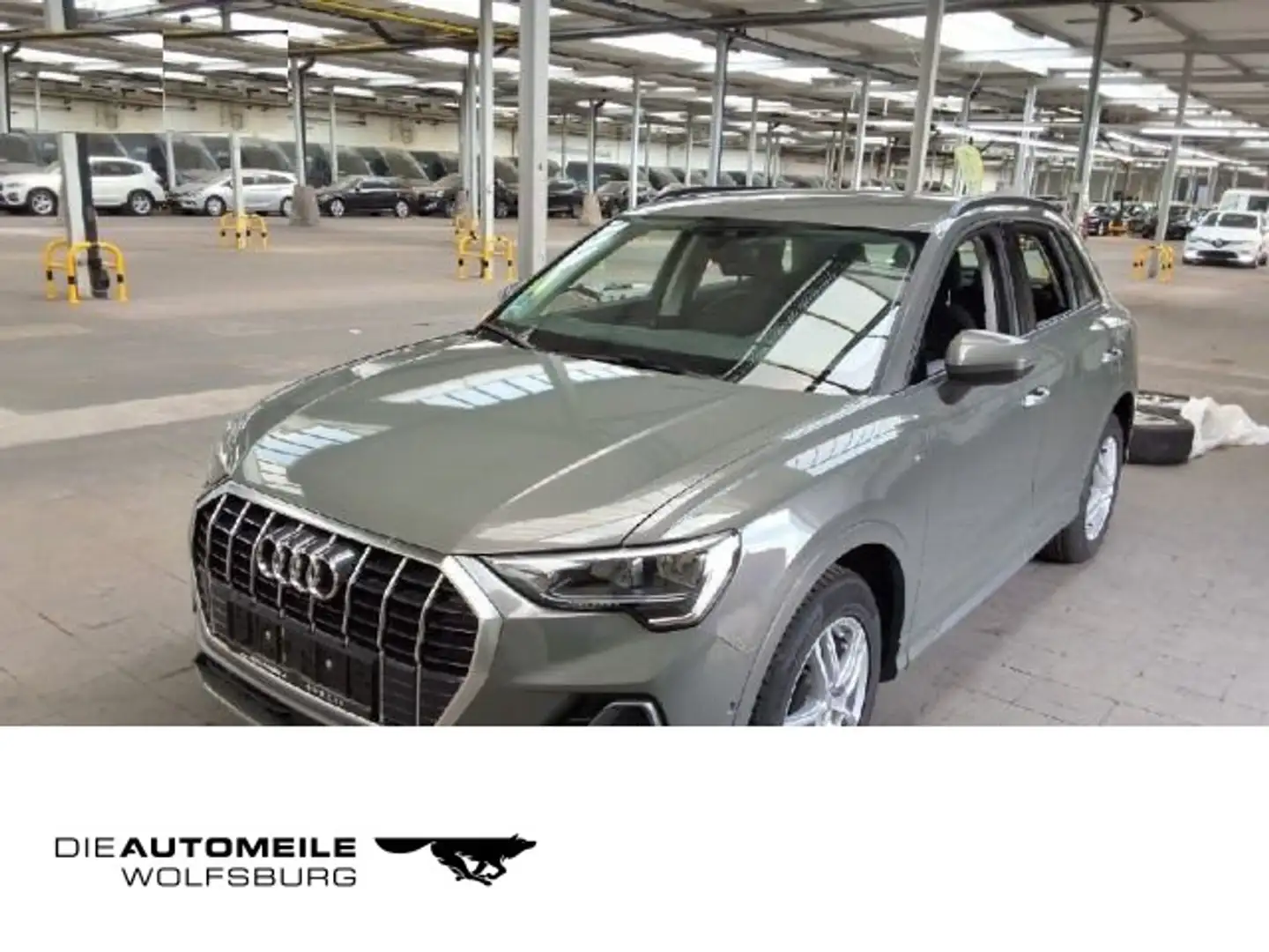 Audi Q3 35 TFSI S tronic S line LEDER/AHK/VIRTUAL/18" Grau - 1