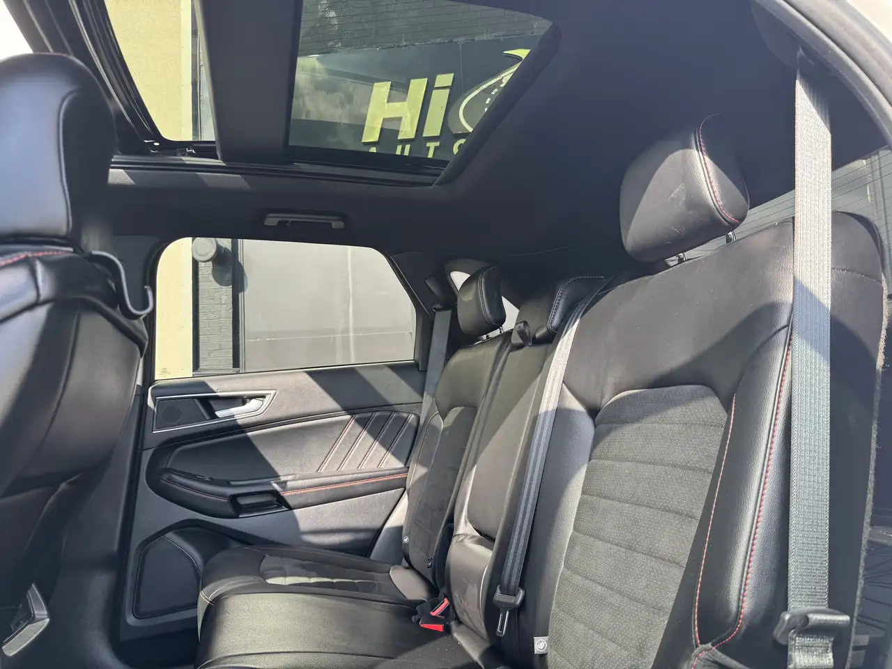 Ford Edge photo Ford Edge