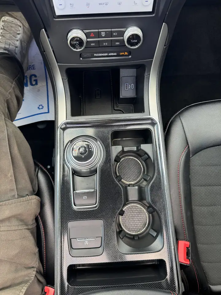 Ford Edge photo Ford Edge