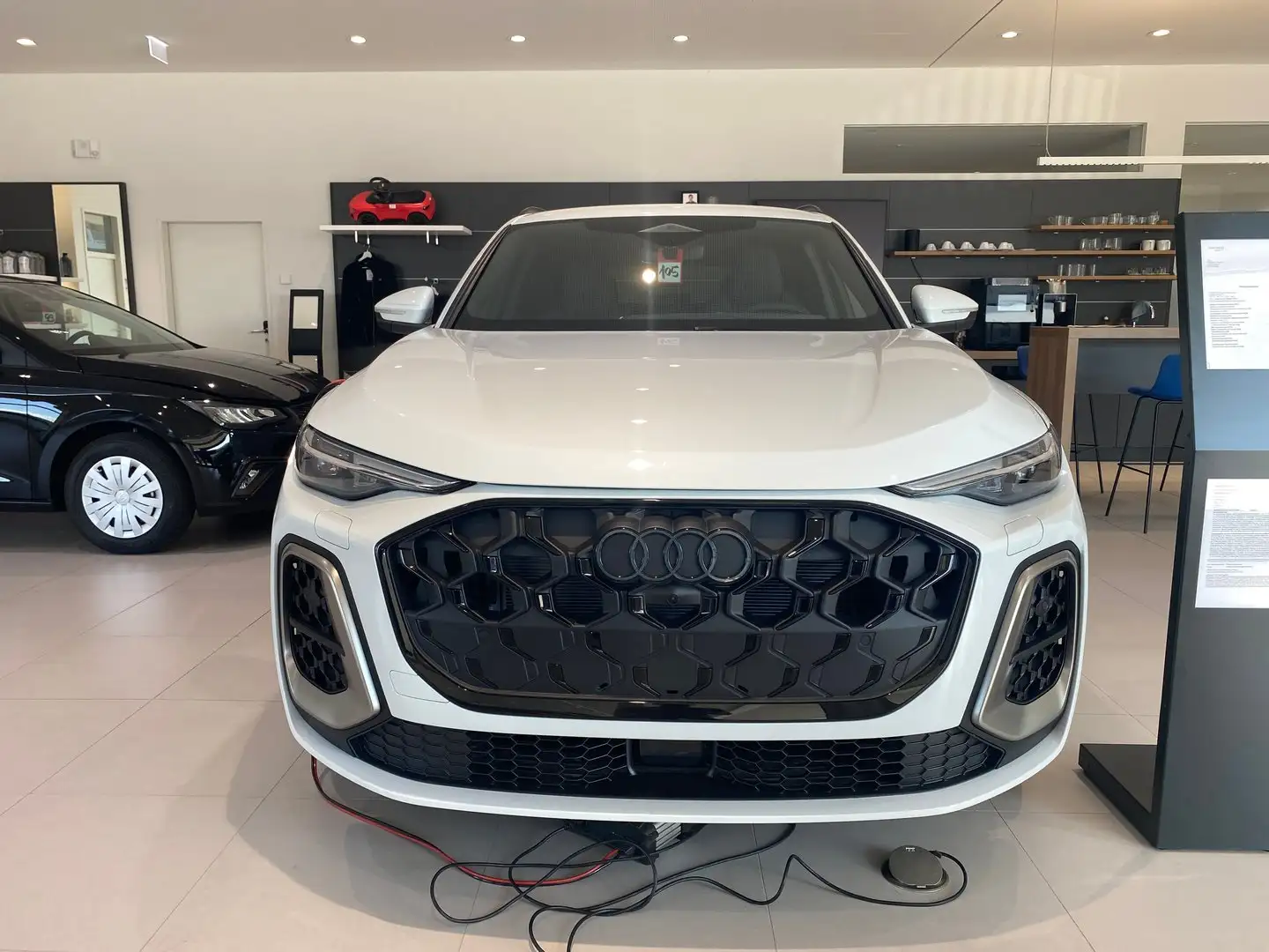 Audi Q5 SUV TDI quattro 150 kW Weiß - 2