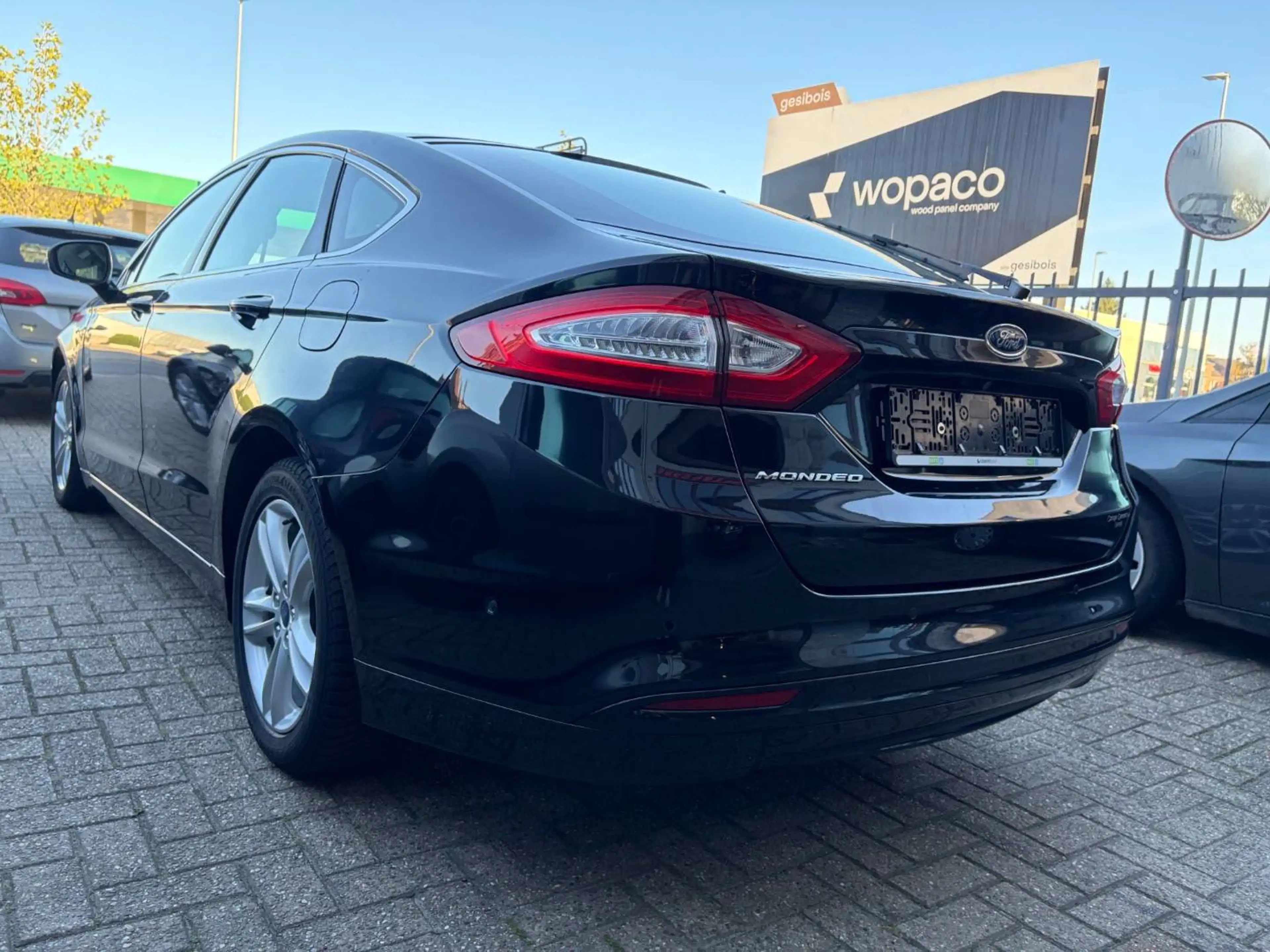 Ford Mondeo Mondeo 2.0 TDCi Titanium — photo 4