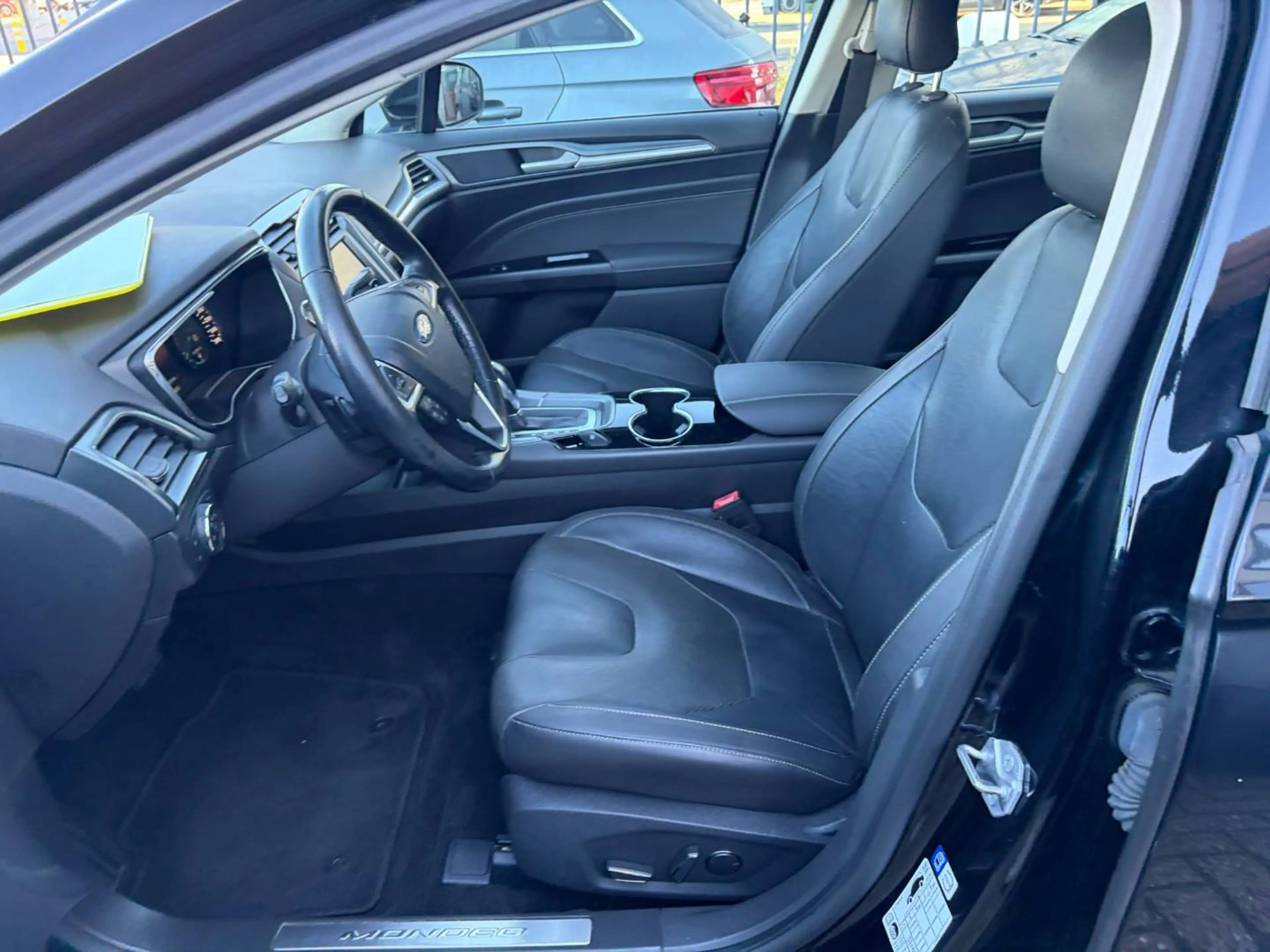 Ford Mondeo Mondeo 2.0 TDCi Titanium — photo 13