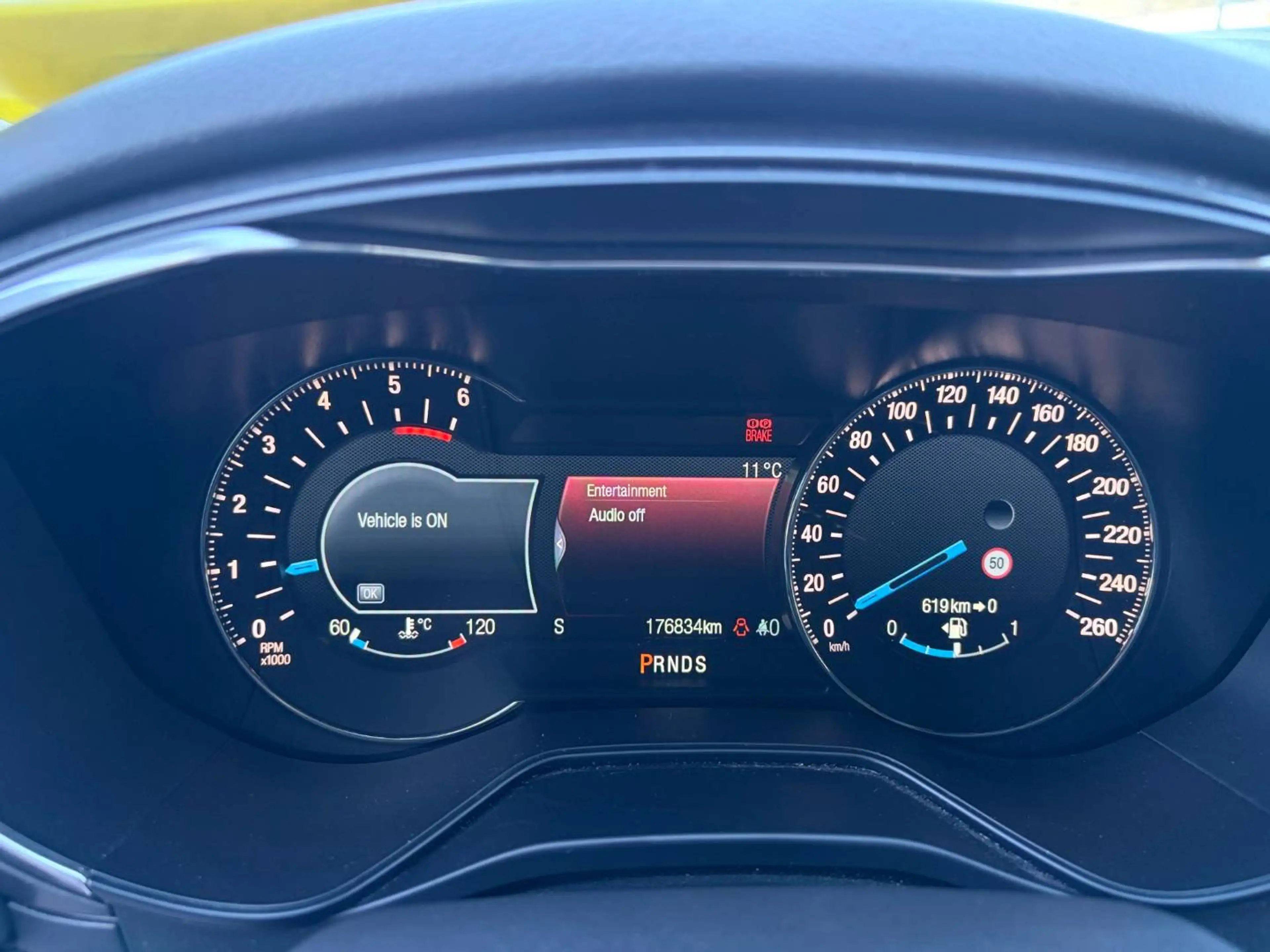 Ford Mondeo Mondeo 2.0 TDCi Titanium — photo 8