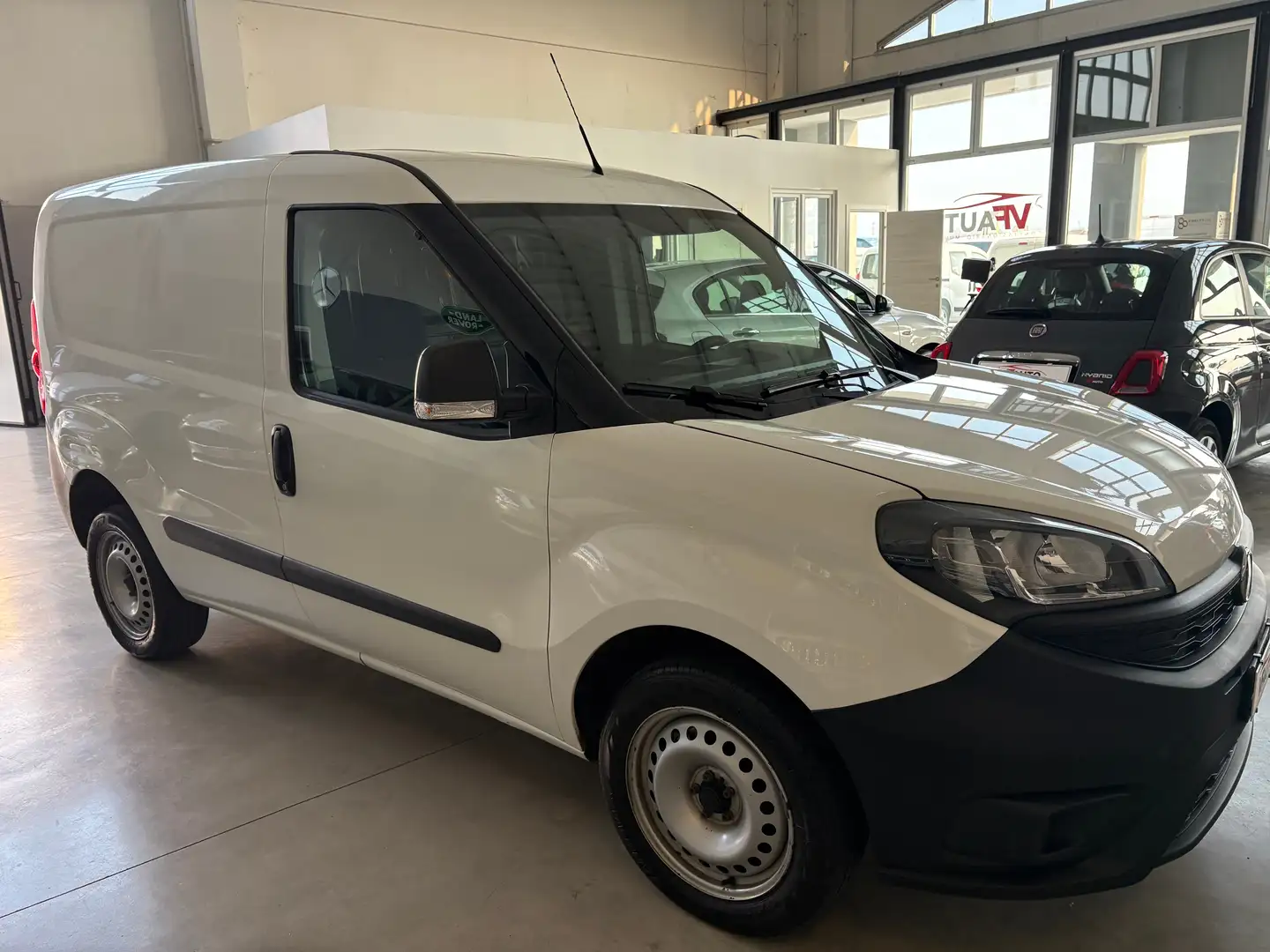 Fiat Doblo Doblo 1.4 tjt 16v natural power Easy 120cv my19 Blanc - 2