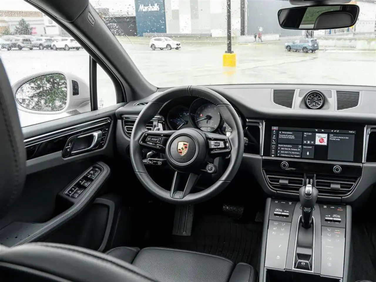 Porsche Macan снимка Porsche Macan