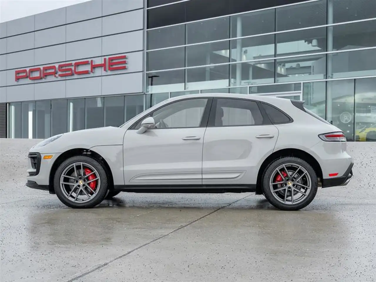 Porsche Macan снимка Porsche Macan