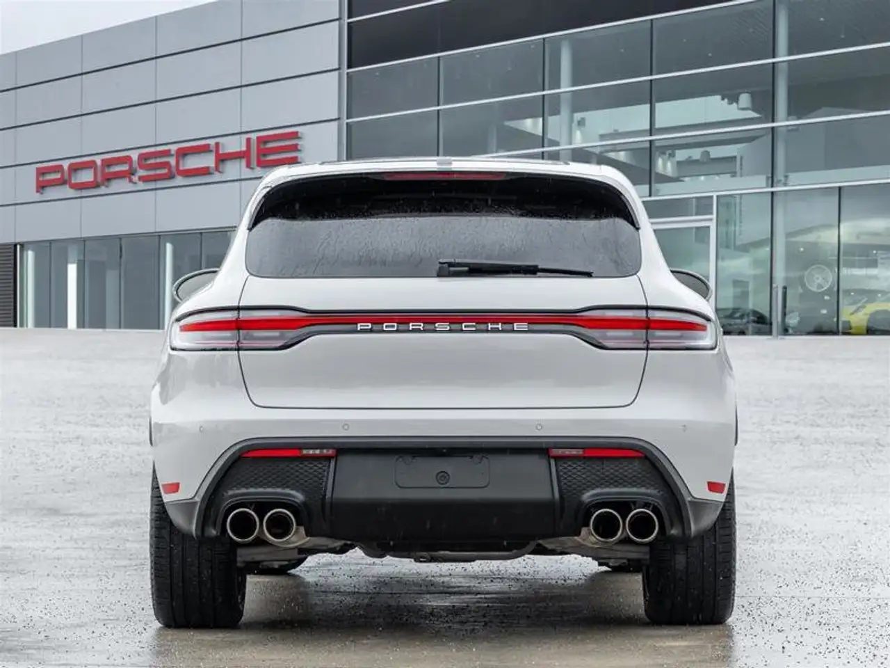Porsche Macan снимка Porsche Macan