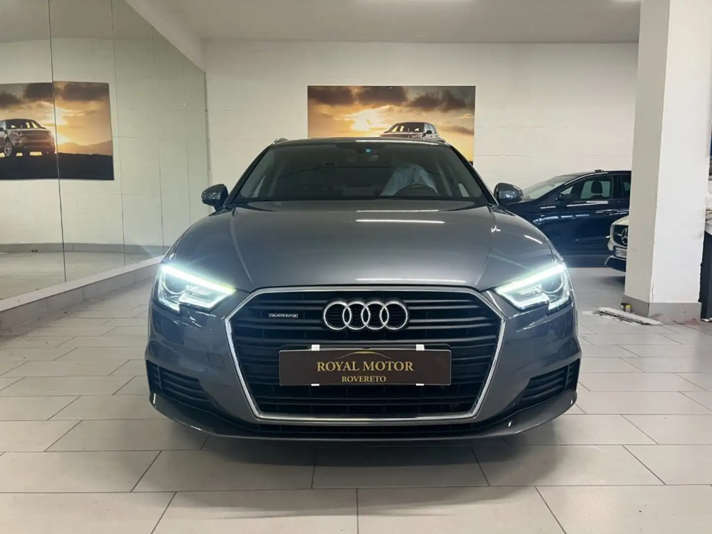 Audi A3 2.0 TDI Quattro Business MANUALE/NAVIGATORE/LED!! Grigio - 2