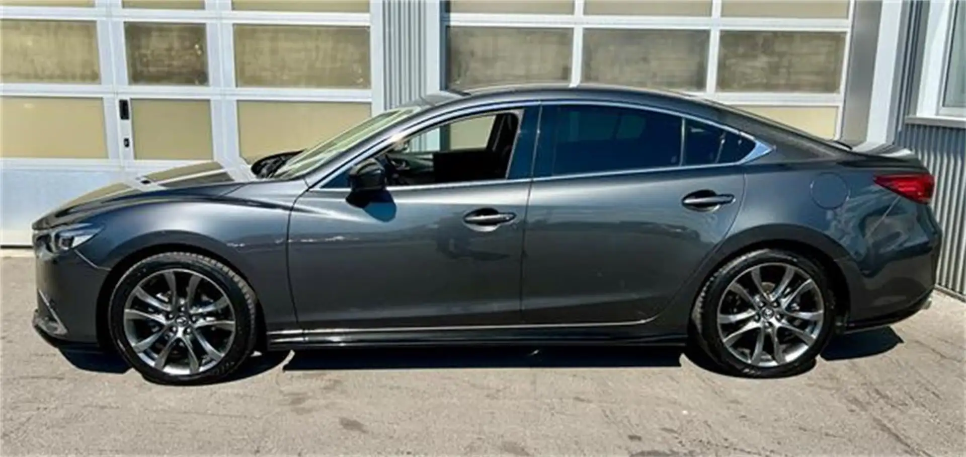 Mazda 6 CD175 Revolution Top Aut. Automatik mit Navigati Grau - 2