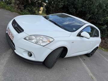 1.6 Turbo CRDi VGT iBlack/iWhite