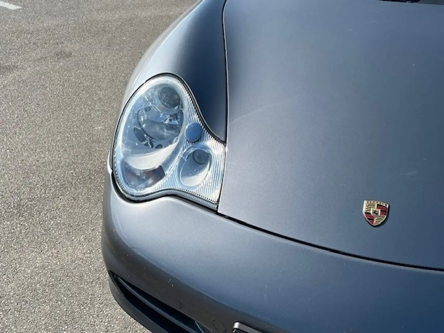 Porsche 996 911 Carrera 4 Cabrio Tiptronic Grau - 1