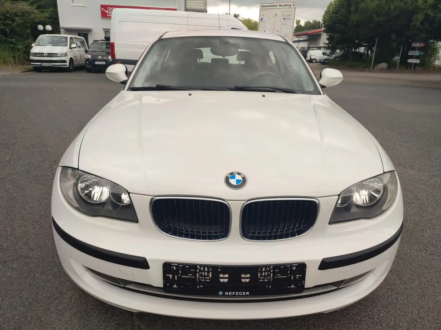 BMW 116 Baureihe 1 Lim. 116i Klima Weiß - 1