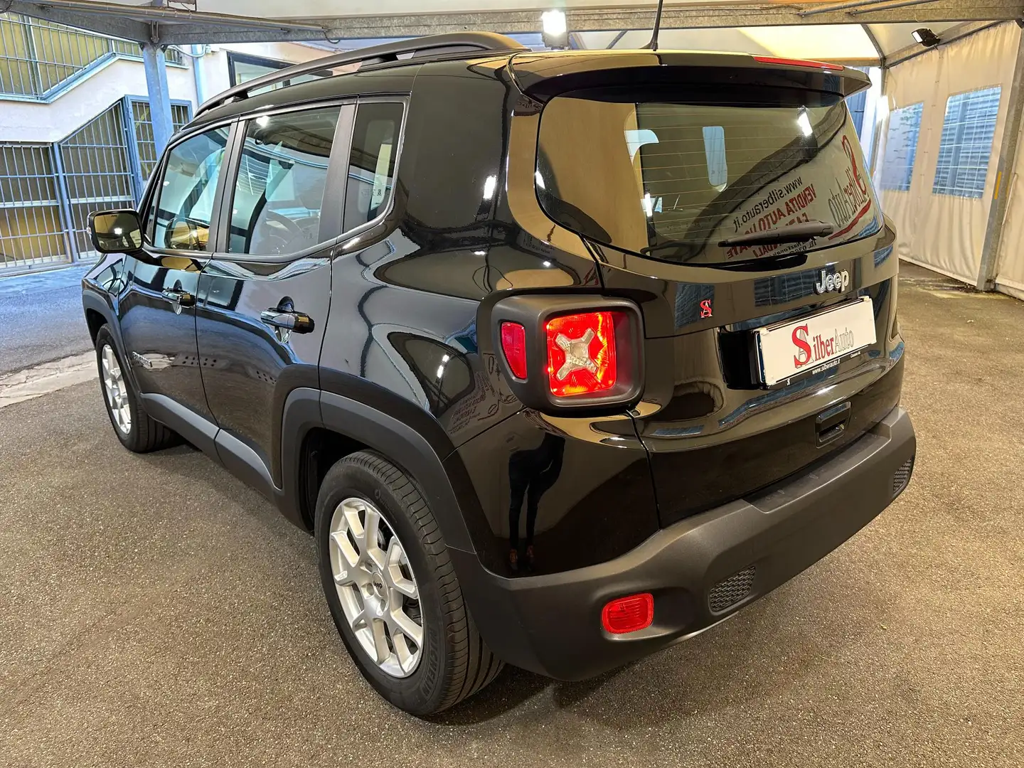 Jeep Renegade 1.6 mjt Limited 2wd 130cv Zwart - 2
