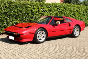 GTS Turbo 220 CV