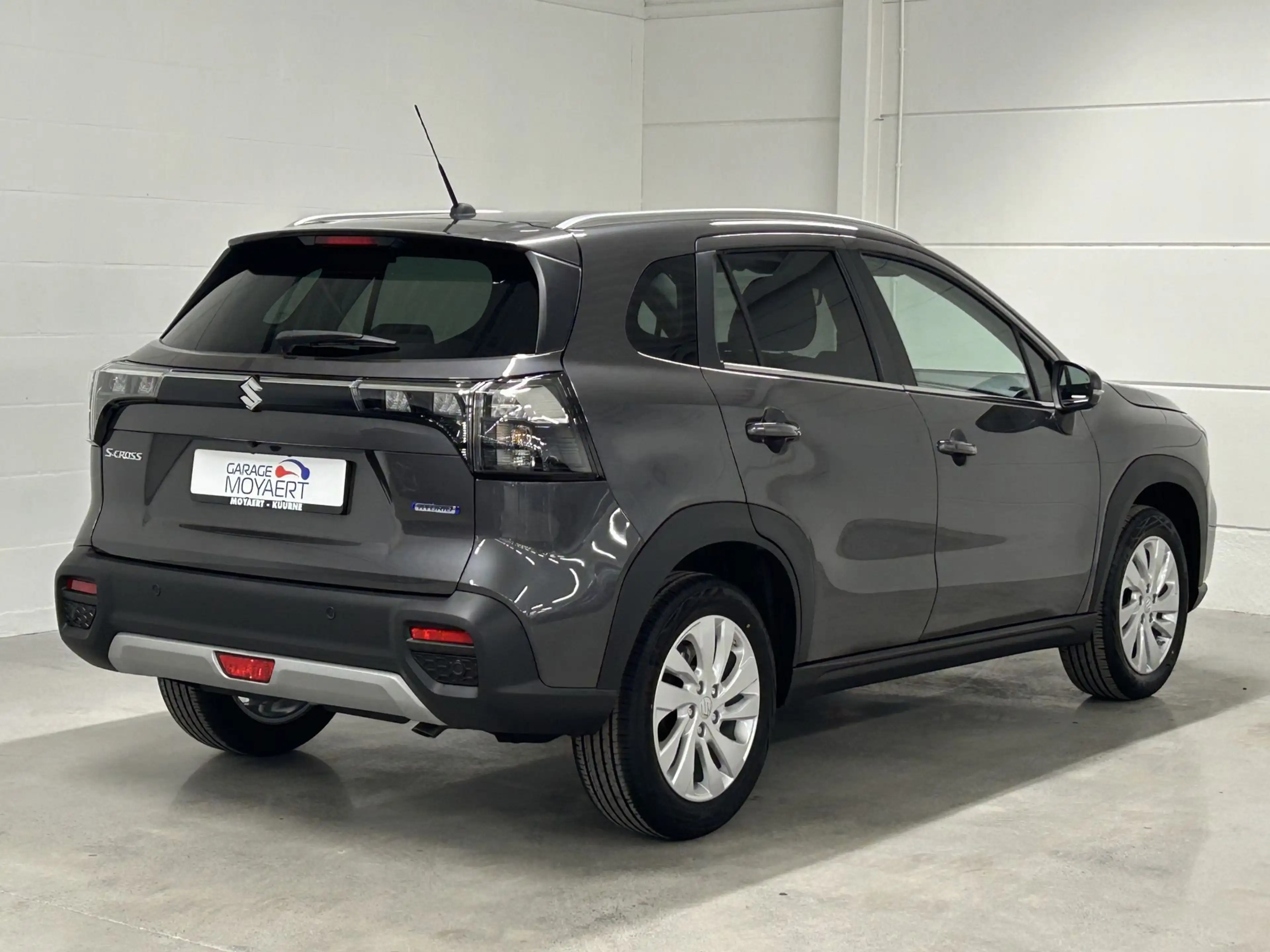 Suzuki SX4 S-Cross GL+ — photo 3
