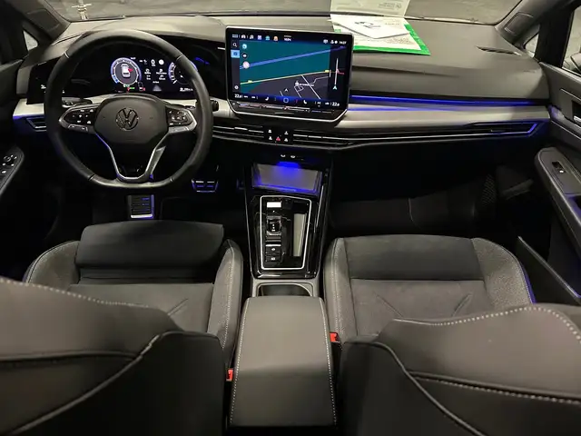 Volkswagen Golf view 13