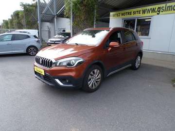 1.0 110cv Brun 03/17 Airco GPS Camera Cruise