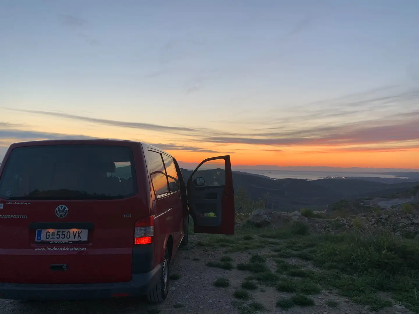 Volkswagen T5 Transporter Rot - 2