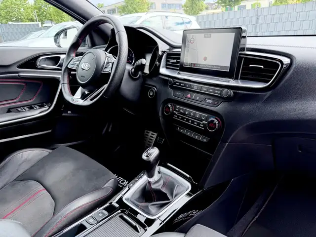 Kia Proceed view 12