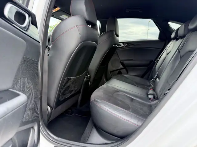 Kia Proceed view 14