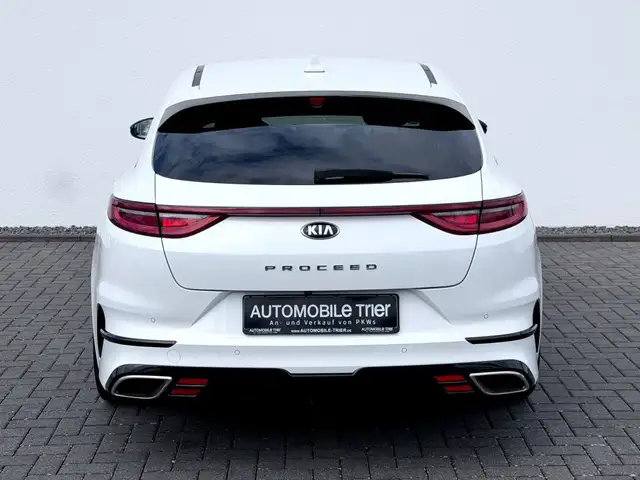 Kia Proceed view 6