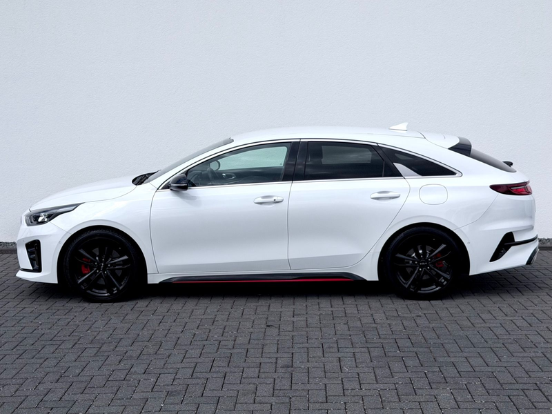 Kia ProCeed / pro_cee'd ProCeed GT /NAVI/LED/CAM/CARPLAY/AHK/GARANTIE/ — photo 8