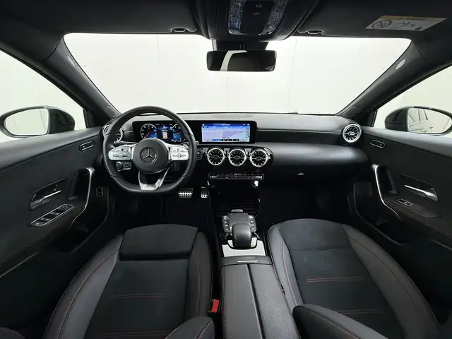 Mercedes-Benz A-Class view 3