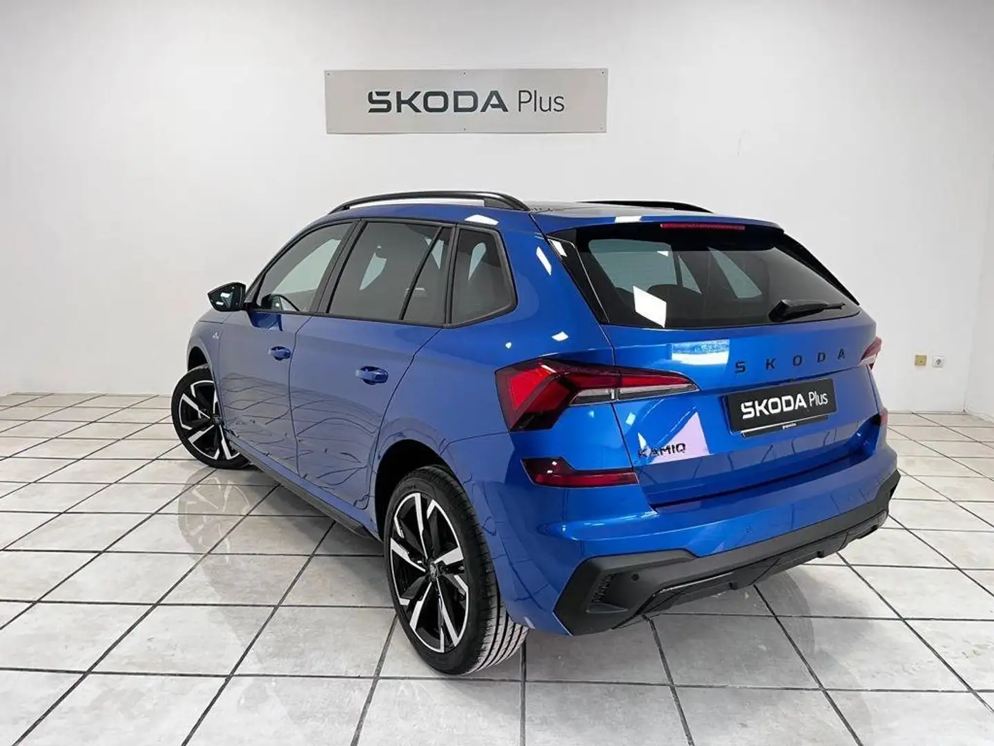 Skoda Kamiq 1.0 TSI Monte Carlo DSG7 85kW Azul - 2