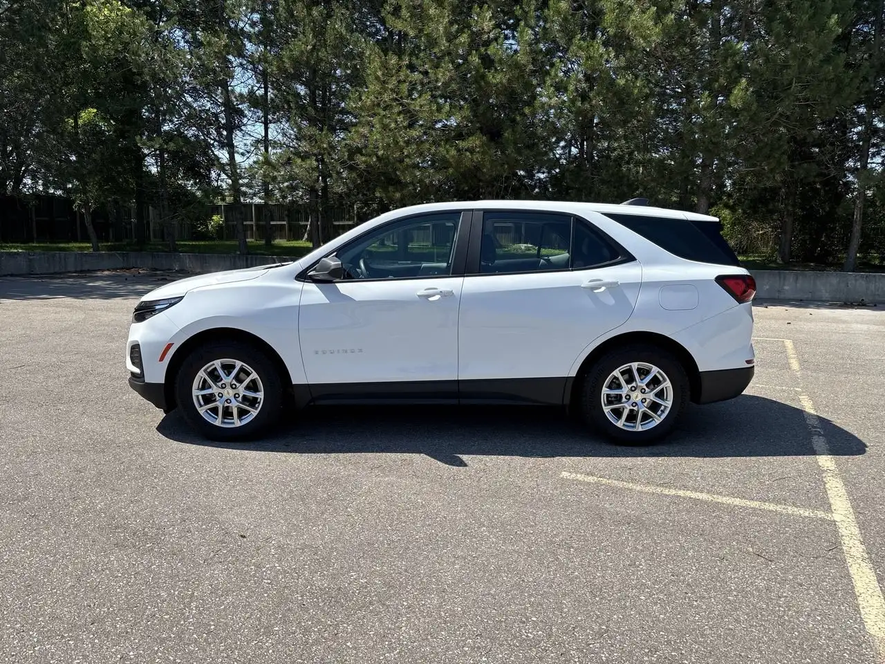 Chevrolet Equinox photo Chevrolet Equinox
