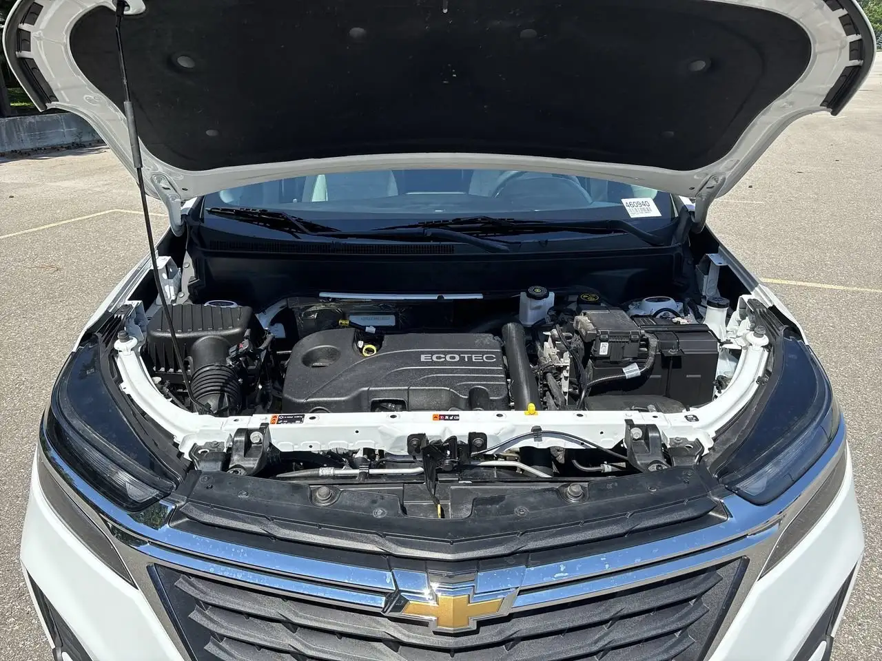 Chevrolet Equinox photo Chevrolet Equinox