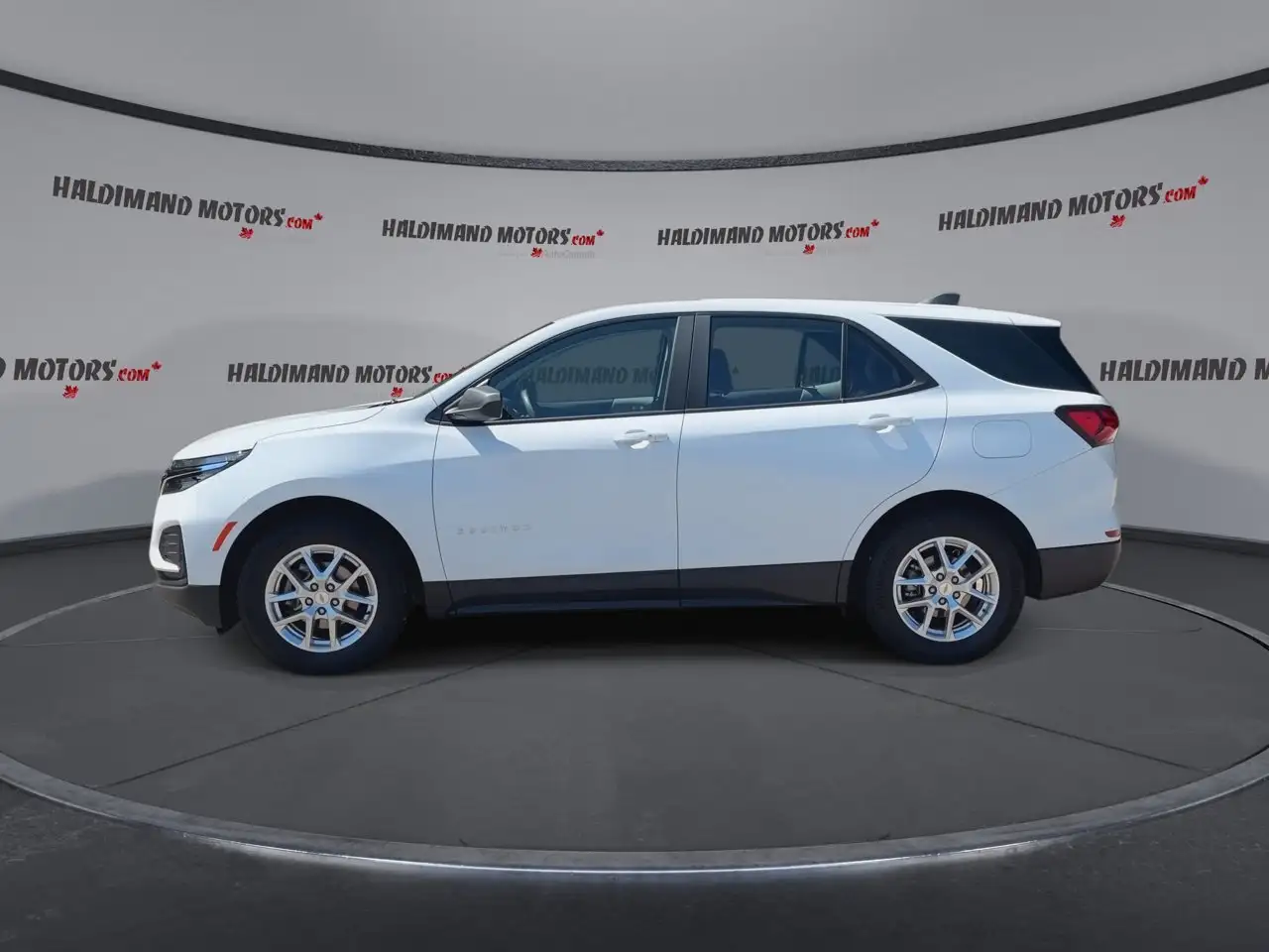 Chevrolet Equinox photo Chevrolet Equinox