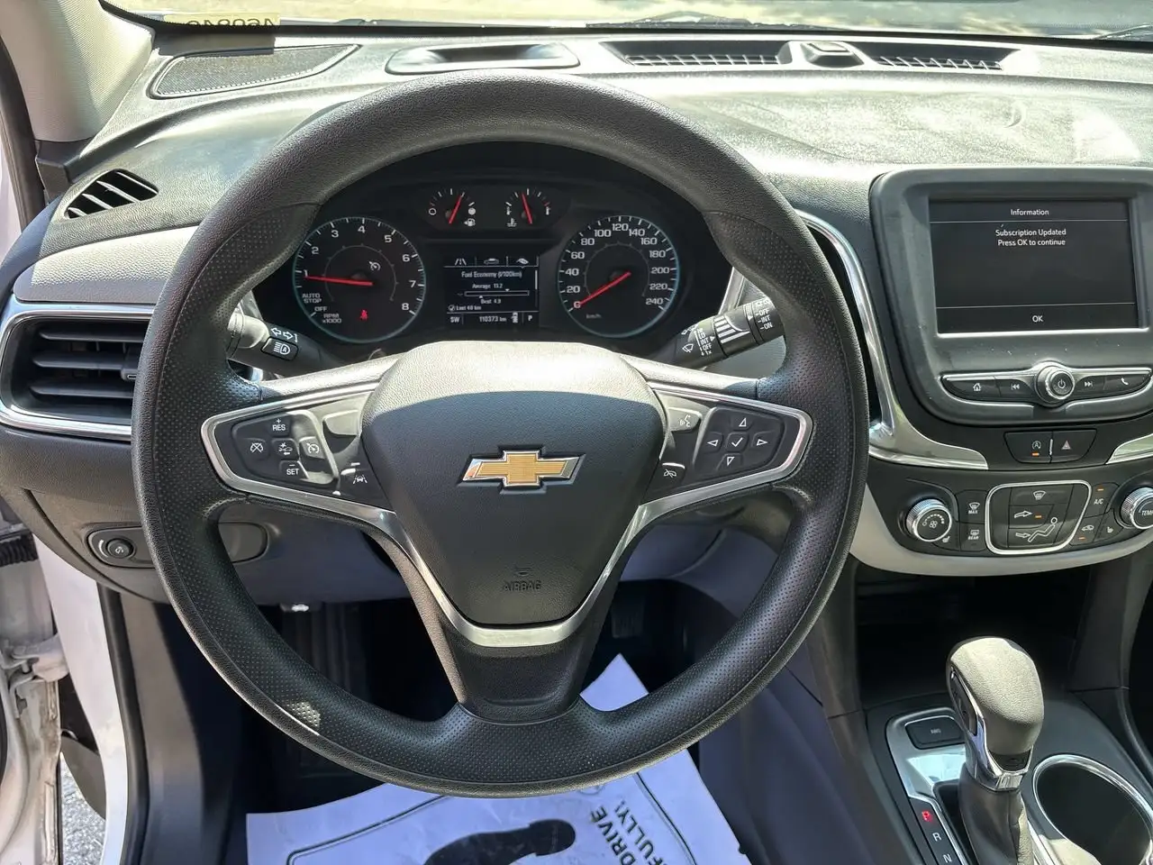Chevrolet Equinox photo Chevrolet Equinox