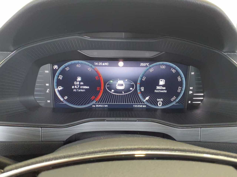 Skoda Superb Combi 2.0 TDI Ambition Virtual AHK ACC — photo 10