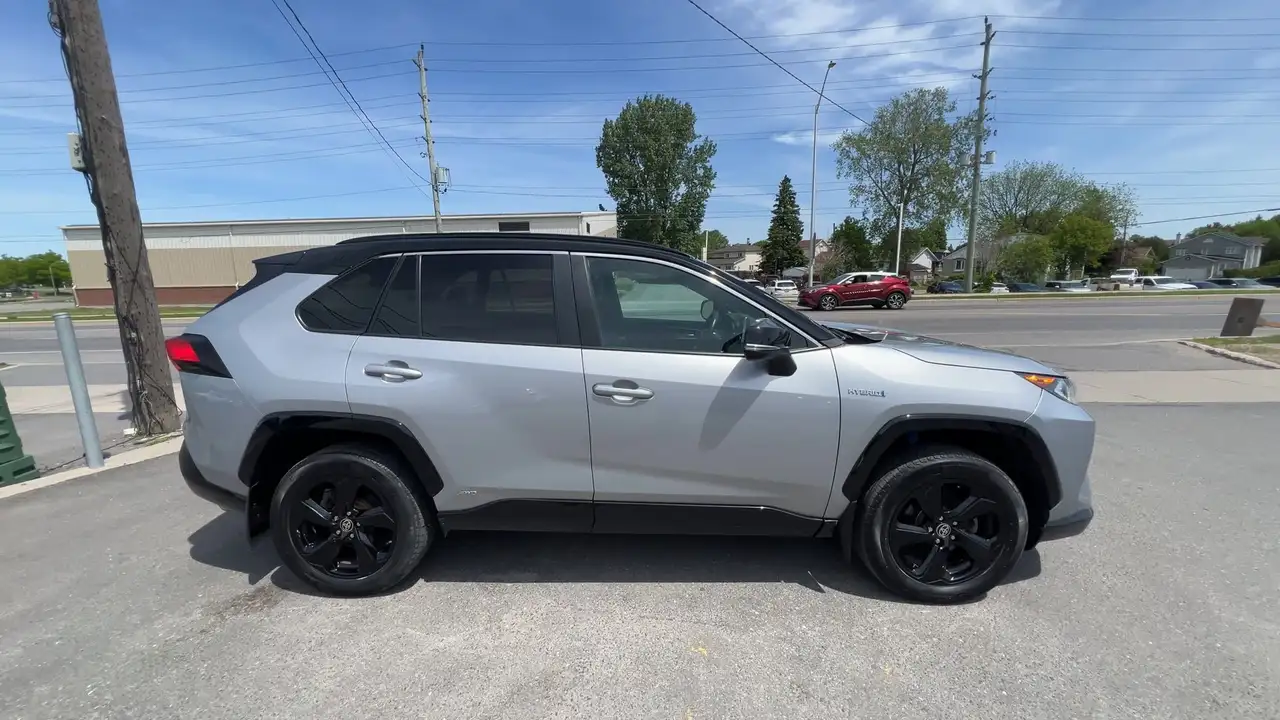 Toyota RAV 4 снимка Toyota RAV 4